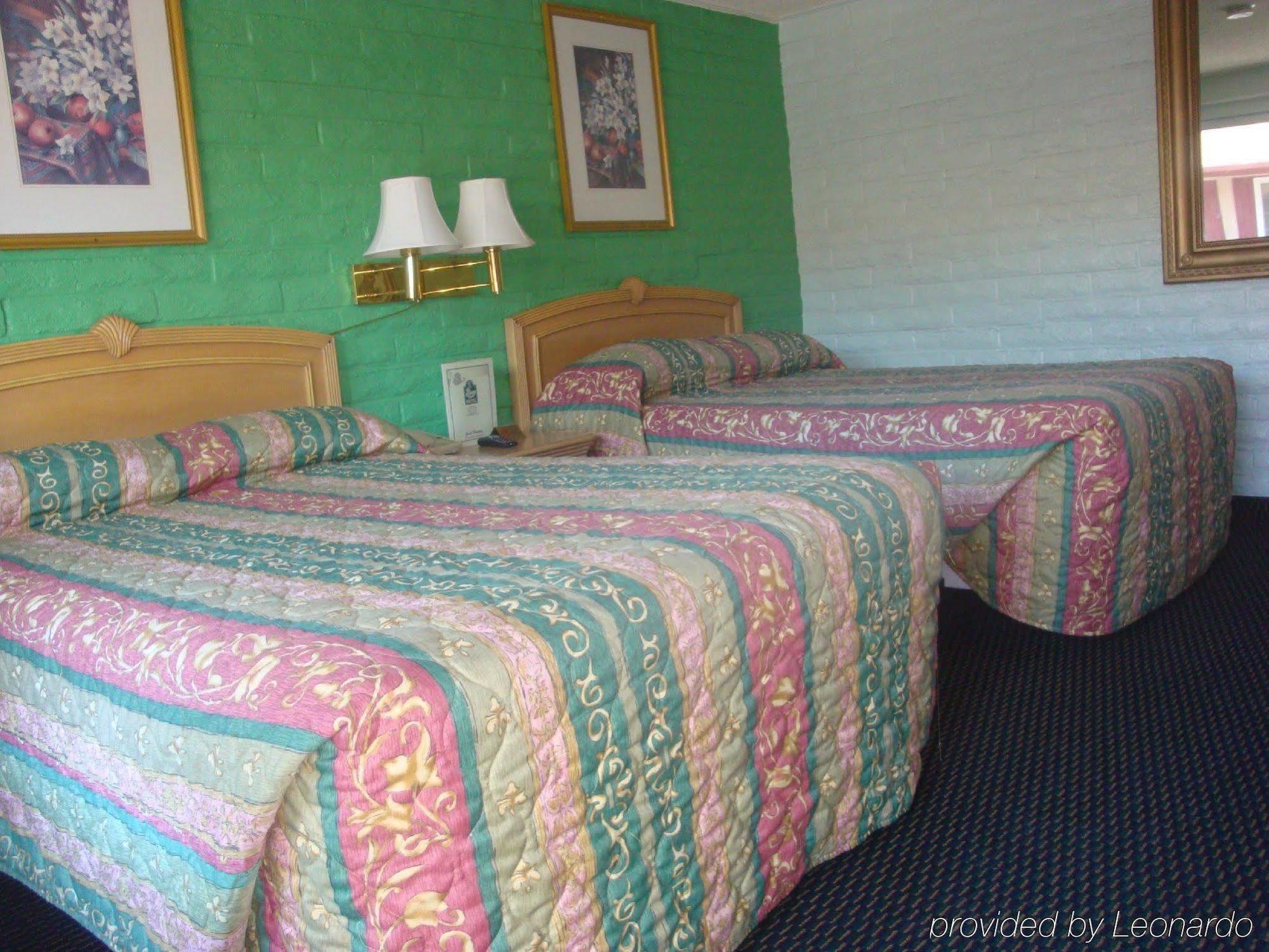 Hitching Post Studios Inn Santa Cruz Habitación foto